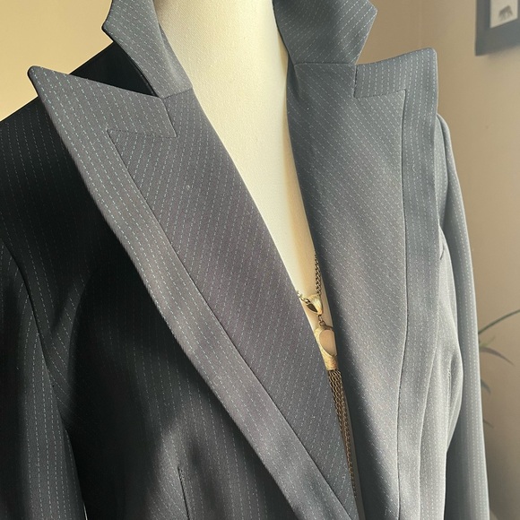 Allen B pinstriped suit jacket with paisley lining. - Picture 8 of 16